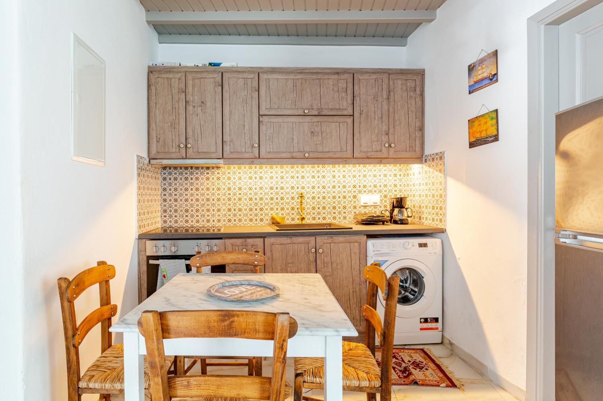 Elenitas Beach House In Ornos Ngoại thất bức ảnh